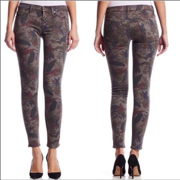 HUDSON Krista Super Skinny Jeans - Picture 1 of 13